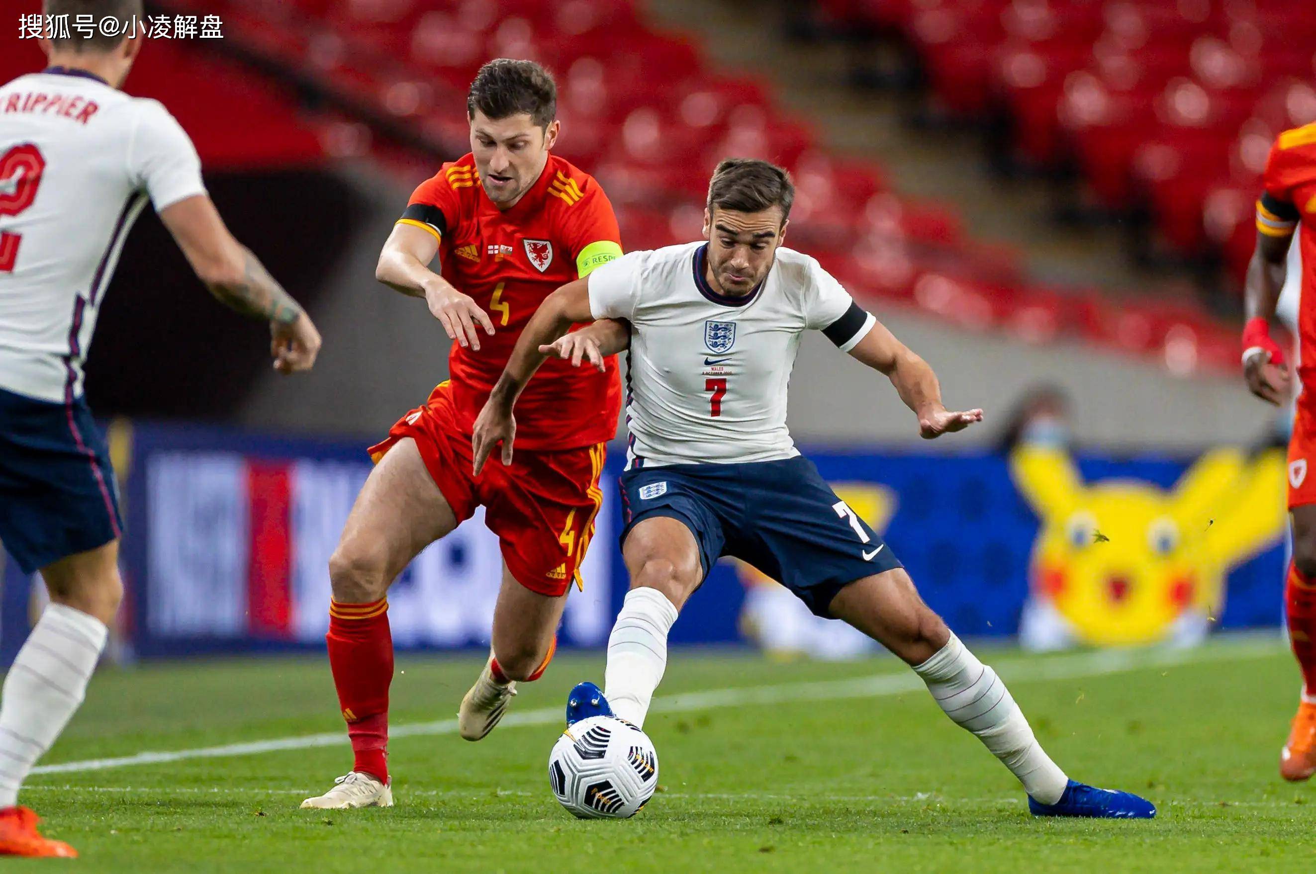 荷兰国家队备战英格兰,决战四强是谁