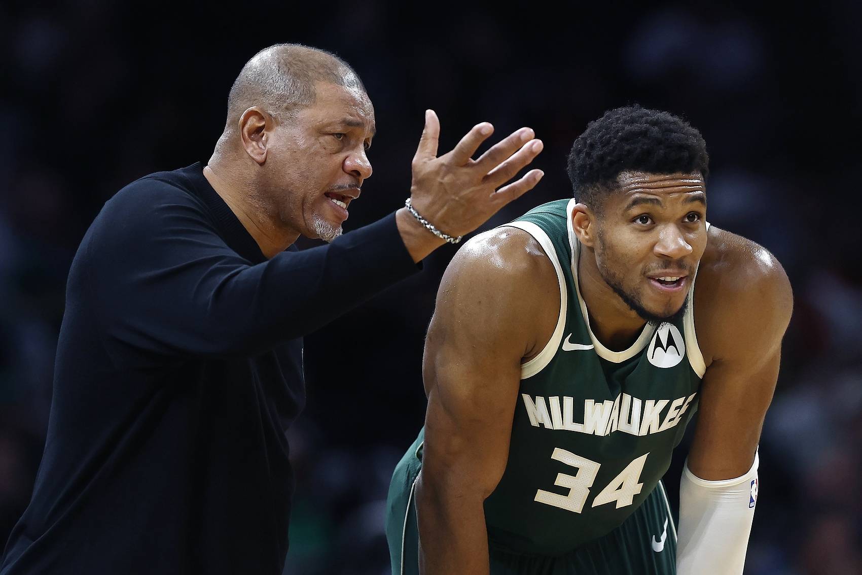 开元棋牌APP-兵王鸿飞漠北狼txt