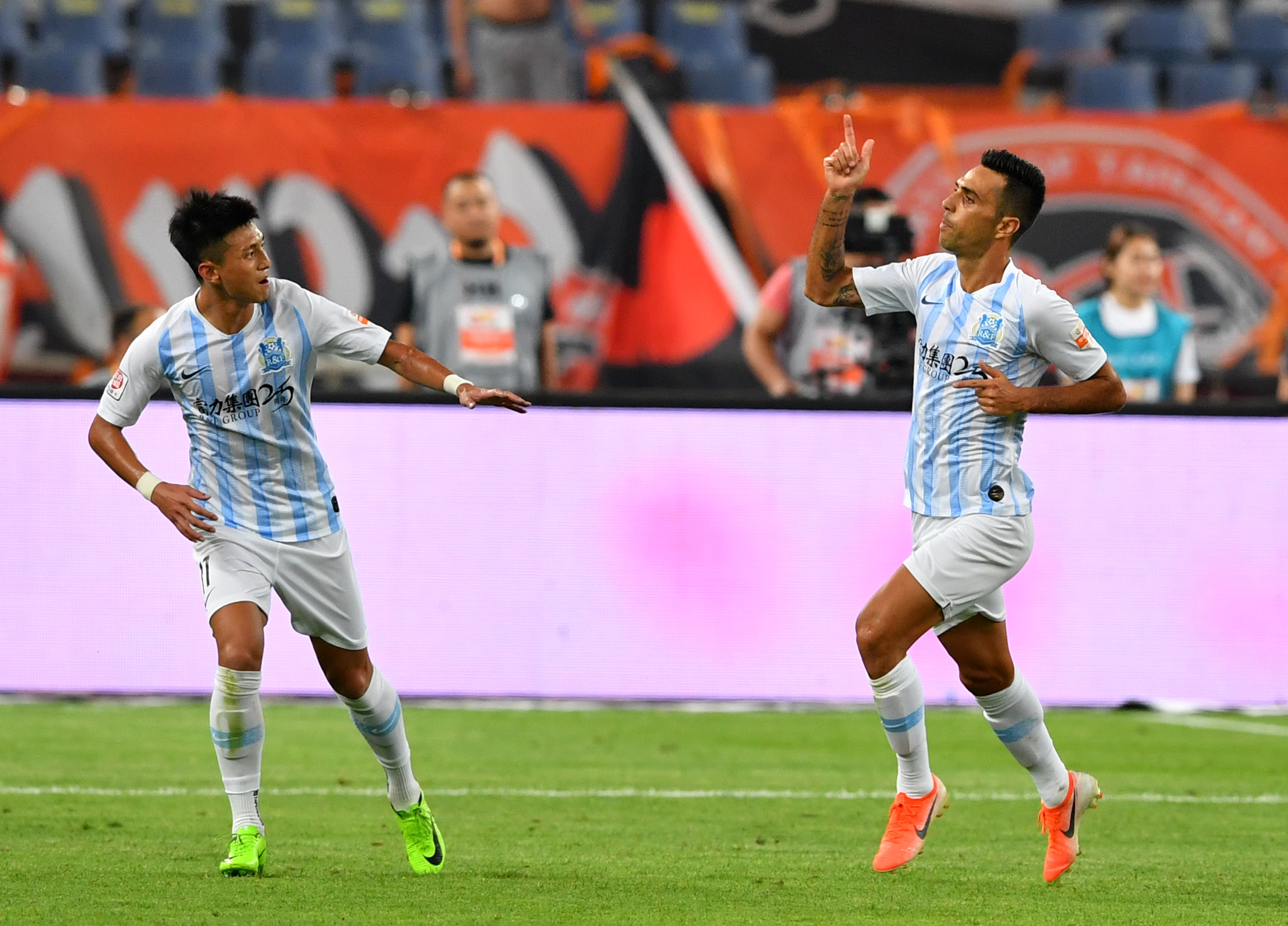 开元棋牌APP-足协杯广州富力vs山东鲁能