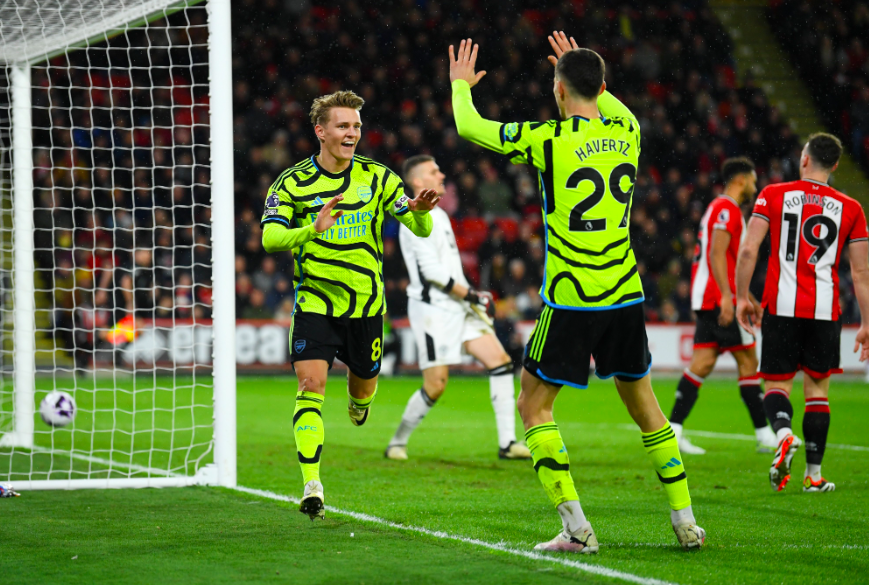 林诗栋决赛与张本智和争冠