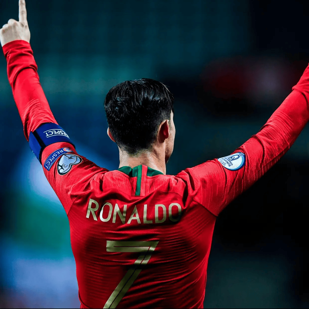 德甲劲旅逆转战胜法甲球队,成功挺进淘汰赛的是谁