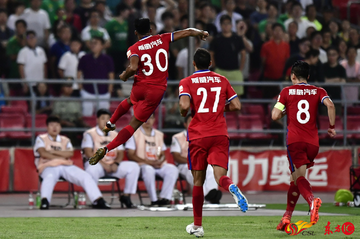 开元棋牌app下载页-绝密较量全集播放