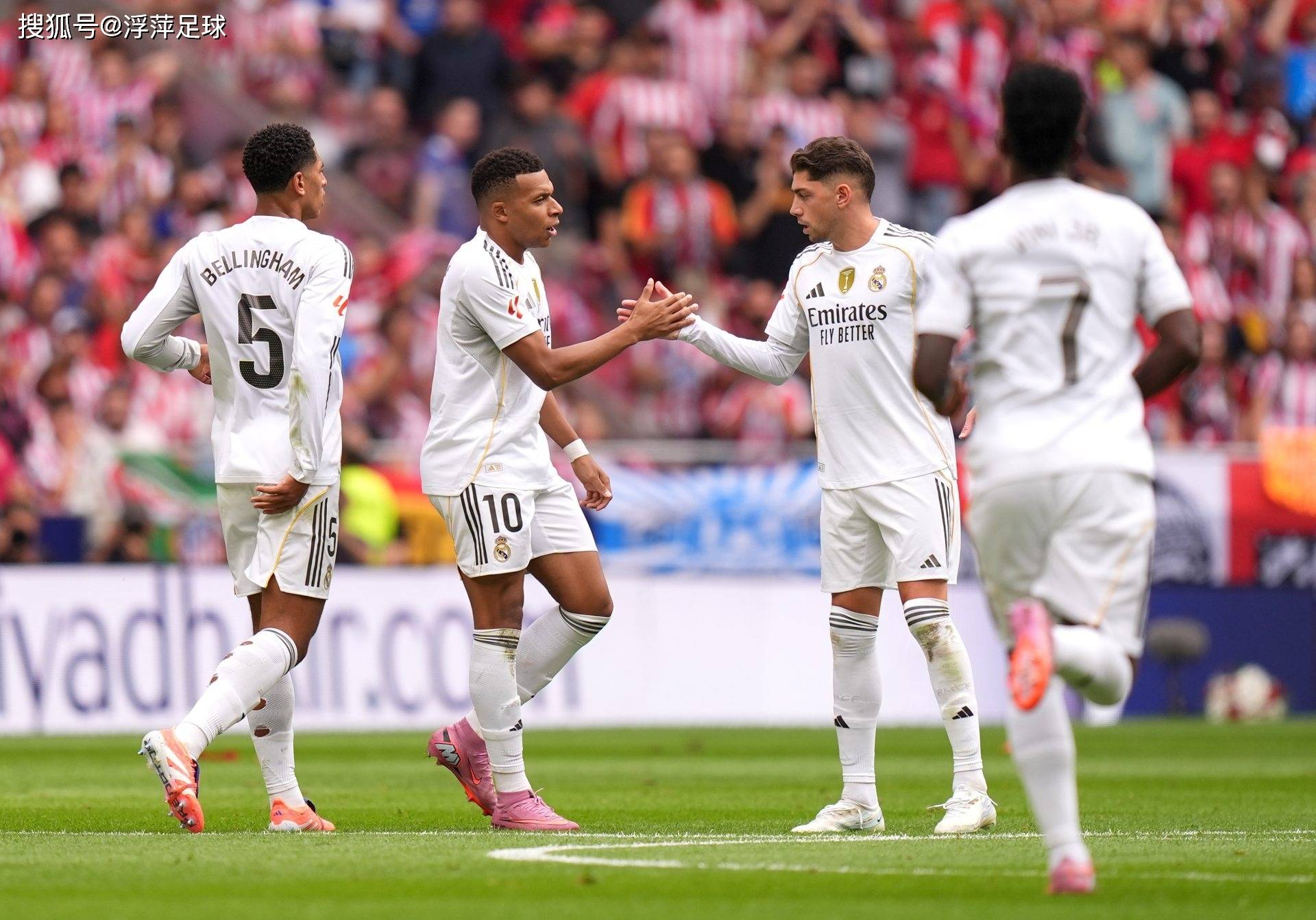 开元棋牌APP-卡纳瓦罗皇马时期的队友